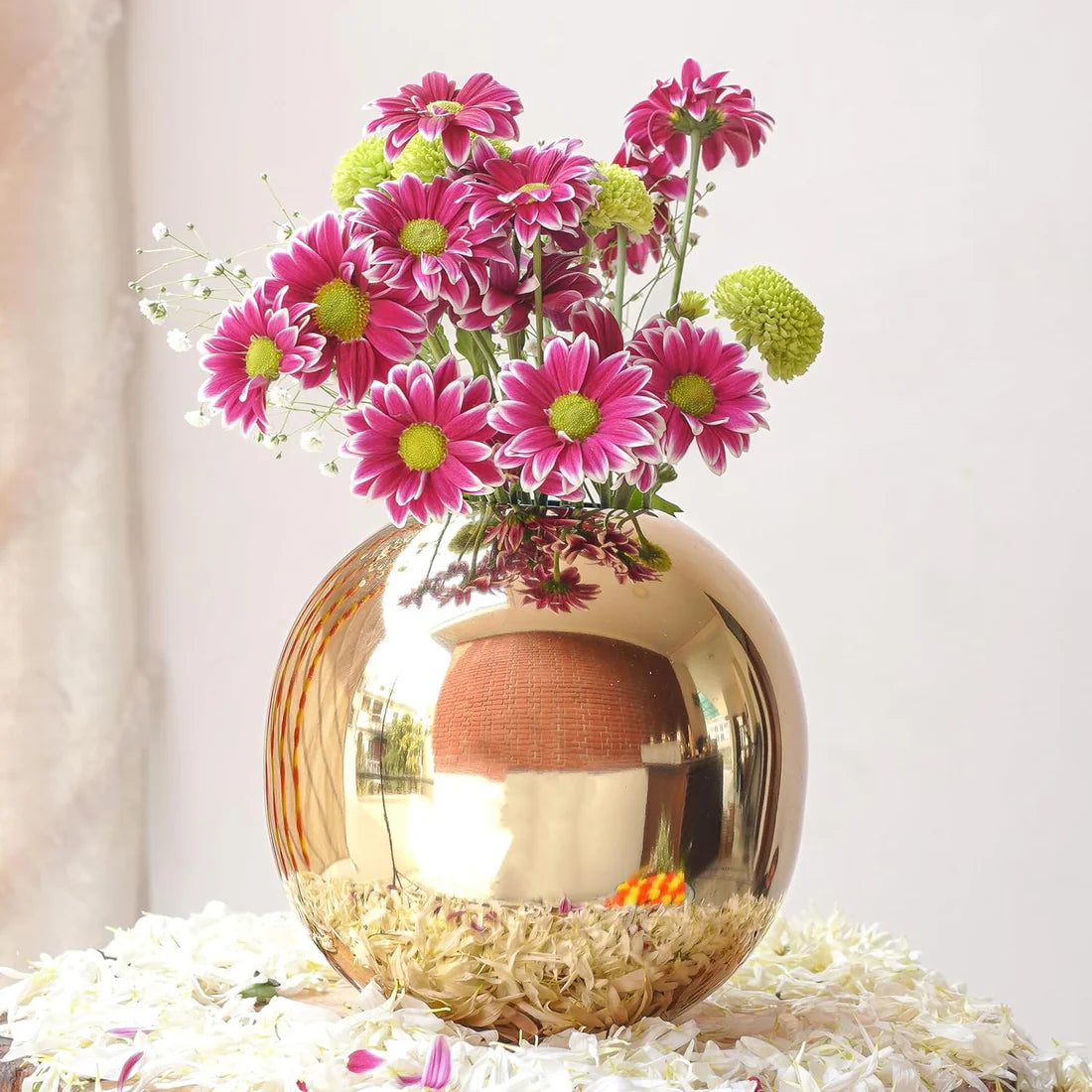 Golden Round Metal Flower Vase